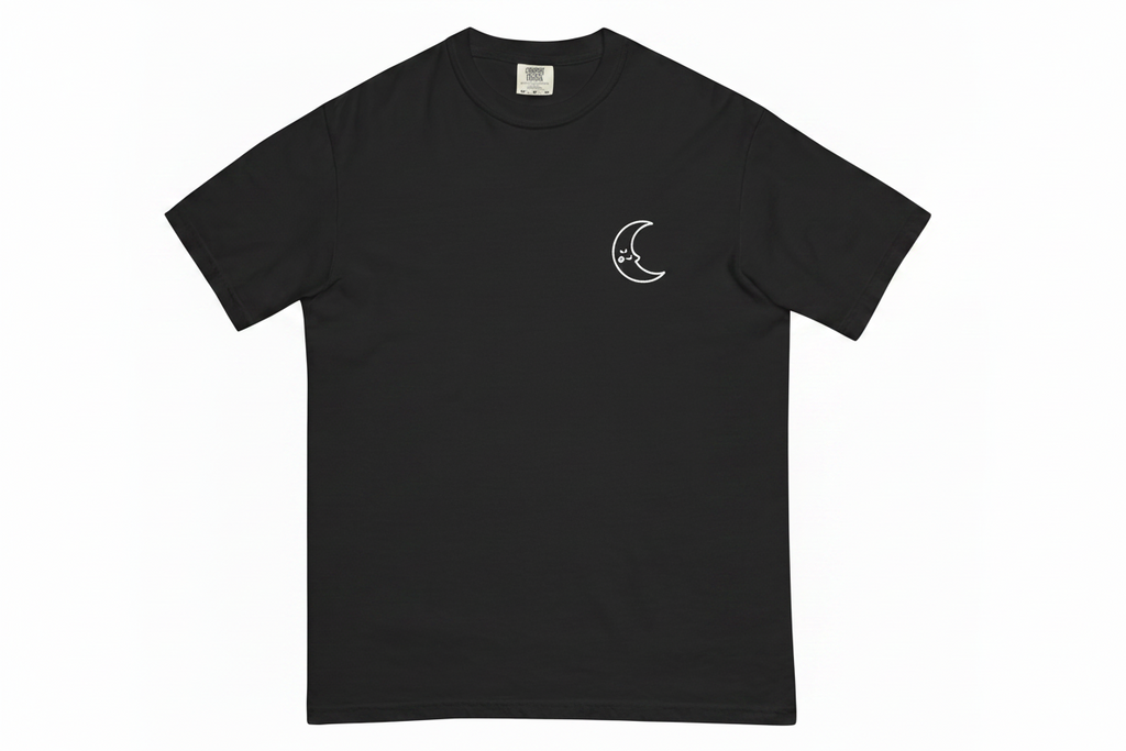 Unisex garment-dyed heavyweight t-shirt